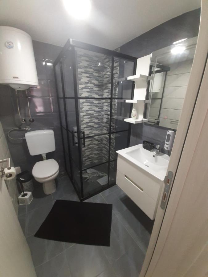 Vrnjačka Banja Adrijana 2 Apartmani מראה חיצוני תמונה
