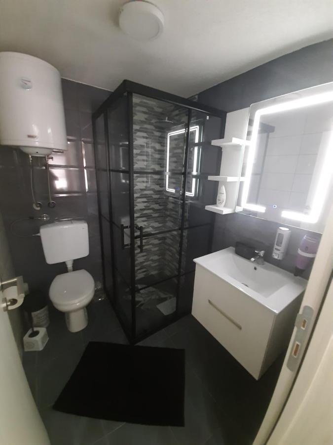 Vrnjačka Banja Adrijana 2 Apartmani מראה חיצוני תמונה